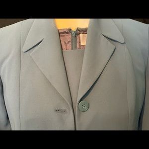 Petite Sophisticate (2) piece suit.